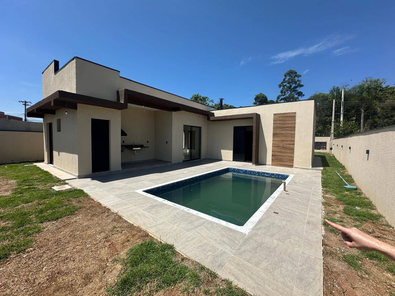 #195 - Casa para Venda em Atibaia - SP