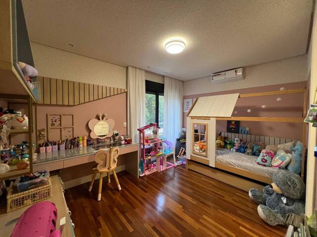 Casa para Venda em Santana de Parnaíba - 5