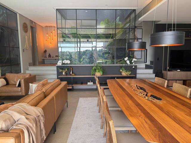 Casa para Venda em Santana de Parnaíba - 4