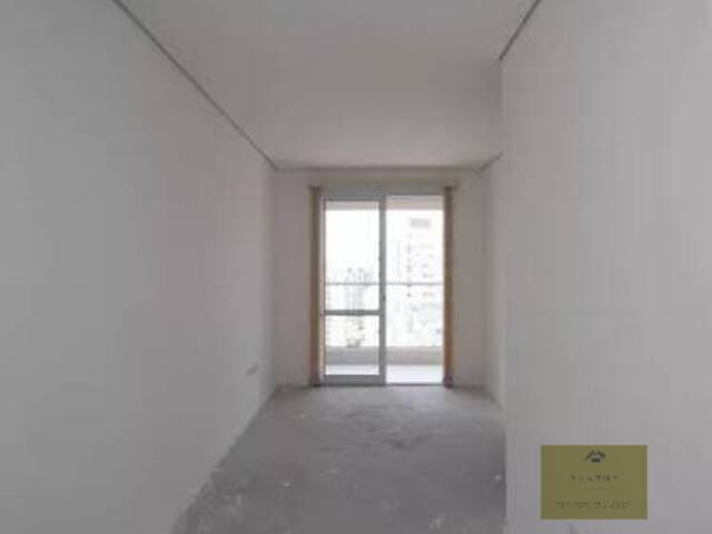 #212 - Apartamento para Venda em São Paulo - SP