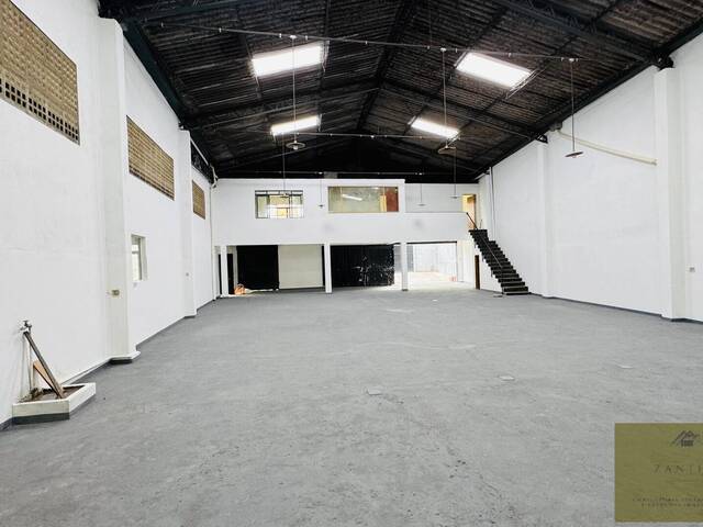 Galpão para Venda em São Paulo - 4