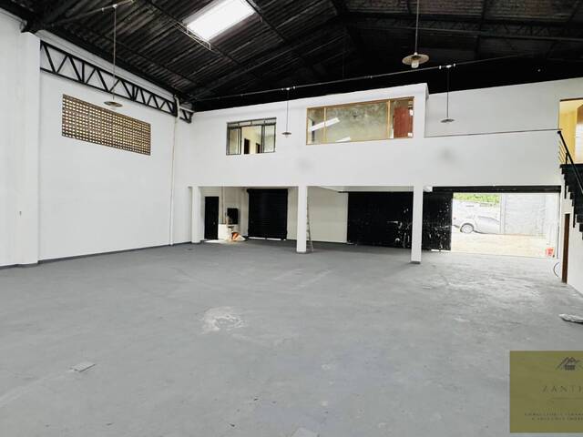 #224 - Galpão para Venda em São Paulo - SP